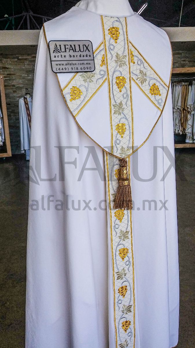 03 UVAS Blanco Capa 342